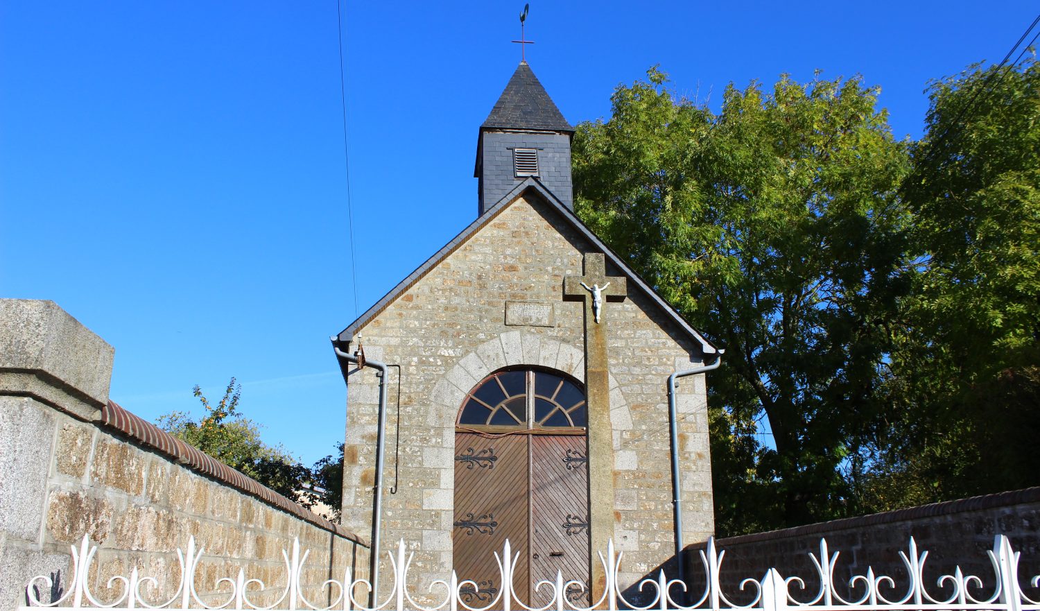 cropped-IMG_0938.jpg – commune-vaudry.fr